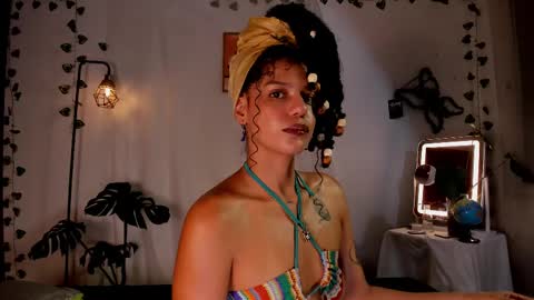 stellart_ online show from March 3, 11:46 pm