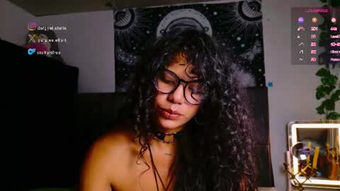 stellart_ online show from July 9, 5:00 am