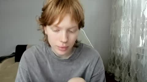 Snapshot of stellaswen chatting on June 28, 11:05 am S T E L L A online show from June 28, 11:05 am