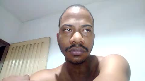 Snapshot of stemanlu9 chatting on December 5, 5:49 am Steman online show from December 5, 5:49 am