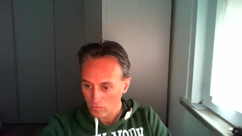 Snapshot of sten015 chatting on March 9, 4:00 pm sten015 online show from March 9, 4:00 pm