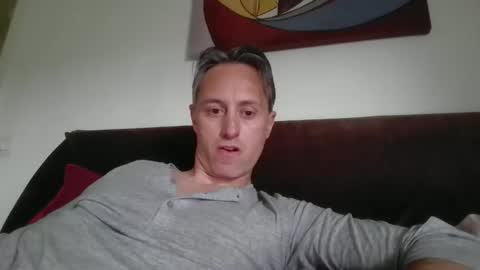Snapshot of sten015 chatting on May 12, 12:46 pm sten015 online show from May 12, 12:46 pm
