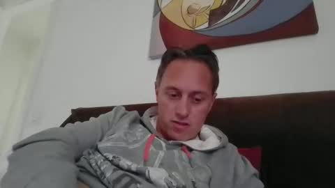 Snapshot of sten015 chatting on May 13, 1:30 pm sten015 online show from May 13, 1:30 pm