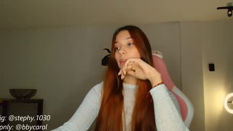 Snapshot of steph_y1030 chatting on February 3, 2:58 am stephany online show from February 3, 2:58 am