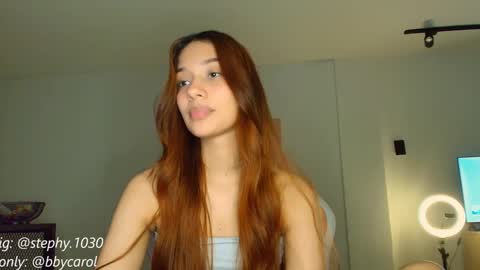 Snapshot of steph_y1030 chatting on February 20, 1:25 am stephany online show from February 20, 1:25 am