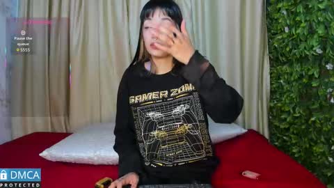 Stepha online show from September 15, 11:10 am