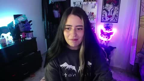 Snapshot of stephani_rousso chatting on October 30, 11:16 pm joha cosmo online show from October 30, 11:16 pm