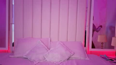 Stefff  online show from March 26, 6:46 pm