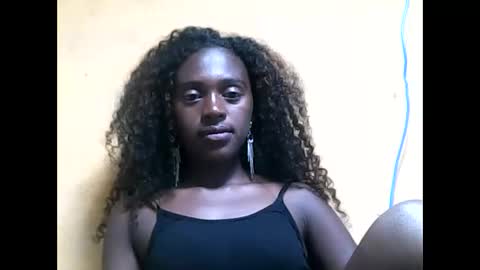 Snapshot of stephania12112343 chatting on May 21, 5:53 pm stephania12112343 online show from May 21, 5:53 pm