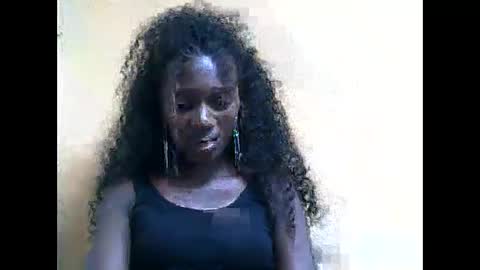 Snapshot of stephania12112343 chatting on May 22, 6:02 pm stephania12112343 online show from May 22, 6:02 pm