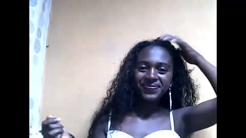 Snapshot of stephania12112343 chatting on May 23, 7:46 am stephania12112343 online show from May 23, 7:46 am