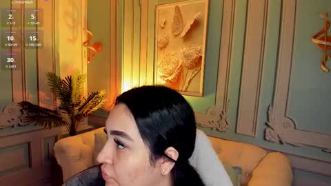         online show from December 23, 2:09 am