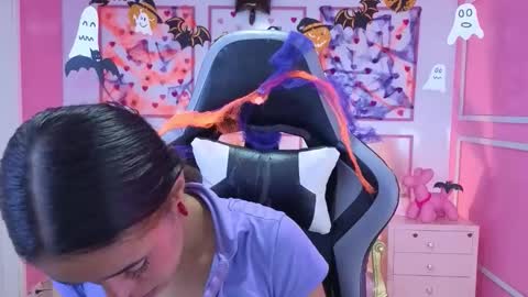 Stephania online show from October 27, 11:47 am