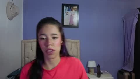 Stephania online show from March 25, 5:30 pm