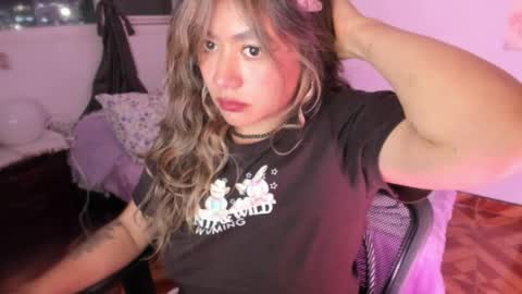 Stephanie  online show from April 10, 1:22 am