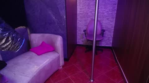 stephany_rodriguez_ online show from February 22, 1:31 pm