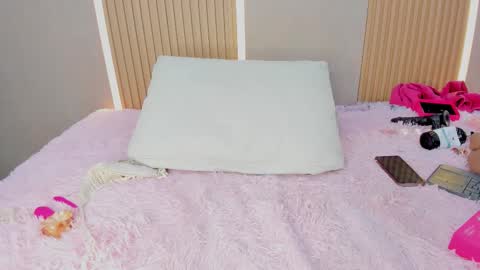 Stephany online show from October 30, 4:58 am