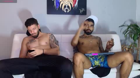    ................     online show from December 17, 6:02 am