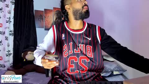    ................     online show from January 7, 11:35 pm