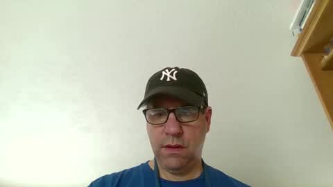 stephenhal9 online show from December 5, 6:15 pm