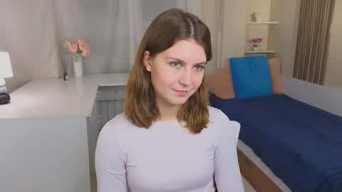 Snapshot of stephnierampy chatting on November 15, 3:08 pm Kate online show from November 15, 3:08 pm