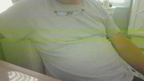 Snapshot of steve093066 chatting on October 12, 9:36 pm Steve online show from October 12, 9:36 pm