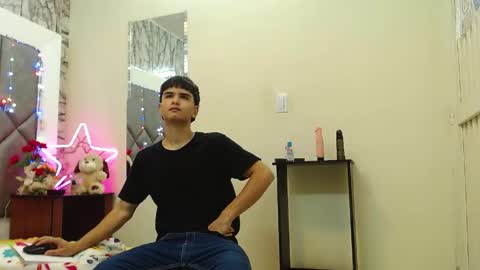 Snapshot of steve_hotman_ chatting on May 1, 1:48 pm Steve Hotman online show from May 1, 1:48 pm