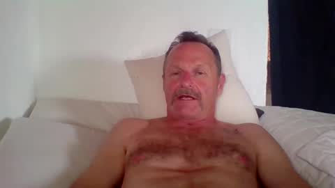 steven626708 online show from March 23, 10:47 pm