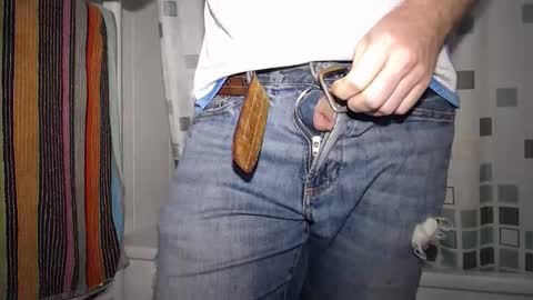 white beef online show from April 4, 8:45 am