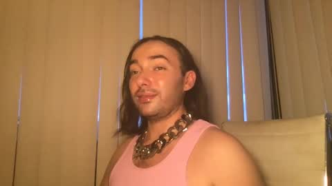 Snapshot of stevey_94 chatting on September 29, 10:47 pm gay tease online show from September 29, 10:47 pm