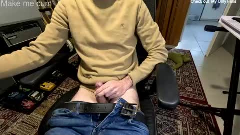 stevie_grey online show from April 13, 5:24 am
