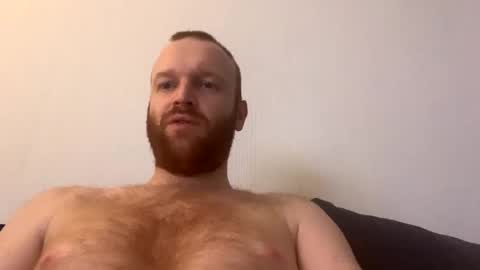 Snapshot of stevvo89 chatting on January 8, 1:42 am stevvo89 online show from January 8, 1:42 am