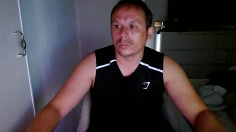 Snapshot of stiffmeister94 chatting on July 5, 2:46 pm Axel online show from July 5, 2:46 pm