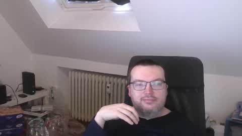 Oliver online show from February 19, 7:04 am