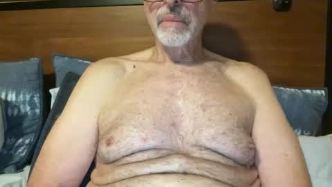 Stillbad2 online show from December 18, 10:05 pm