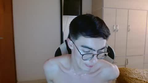 Snapshot of stiv_grant chatting on January 24, 7:18 pm stiv_grant online show from January 24, 7:18 pm