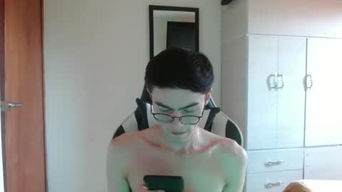 Snapshot of stiv_grant chatting on February 1, 7:44 pm stiv_grant online show from February 1, 7:44 pm