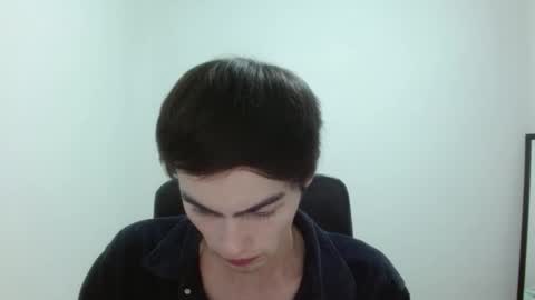 Snapshot of stiv_grant chatting on January 13, 2:17 am stiv_grant online show from January 13, 2:17 am