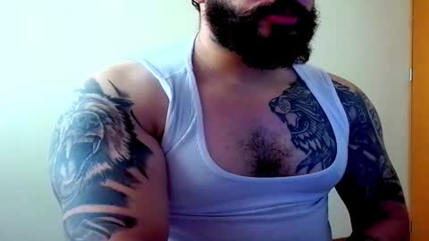 Snapshot of stiven253958 chatting on April 19, 3:44 pm stiven253958 online show from April 19, 3:44 pm