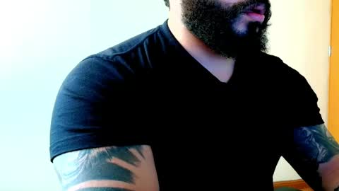Snapshot of stiven253958 chatting on April 20, 4:43 pm stiven253958 online show from April 20, 4:43 pm