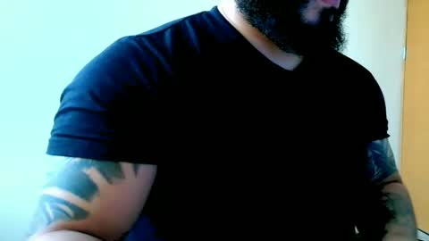 Snapshot of stiven253958 chatting on April 21, 6:23 pm stiven253958 online show from April 21, 6:23 pm