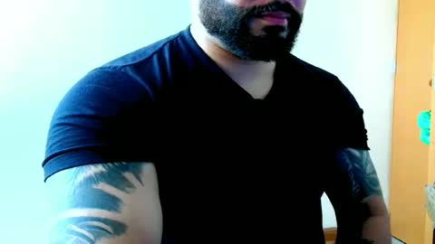 Snapshot of stiven253958 chatting on April 28, 6:02 pm stiven253958 online show from April 28, 6:02 pm