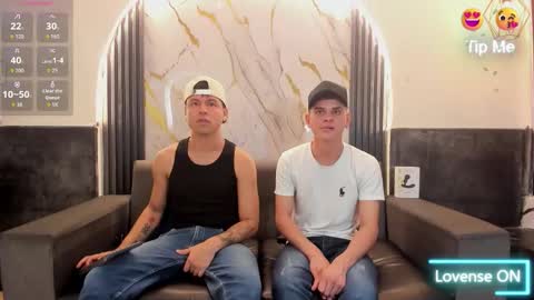 friends online show from March 24, 4:06 am