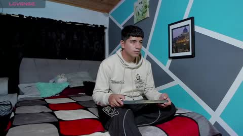 Stiven  online show from February 15, 1:57 am