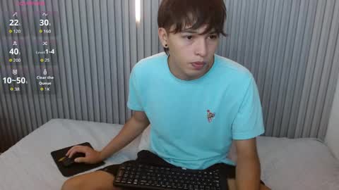 Stiwen online show from May 5, 1:08 pm