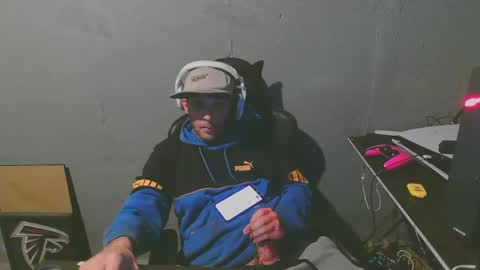 stonedpanda77 online show from December 24, 2:54 am