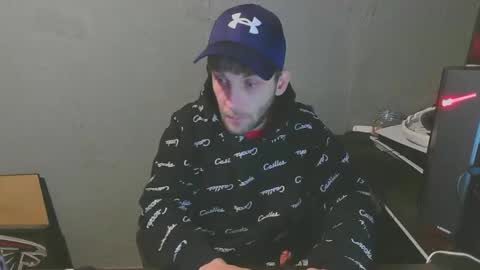 stonedpanda77 online show from December 28, 2:11 am