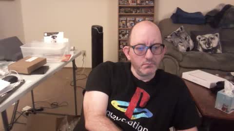 Snapshot of stonegrinder chatting on December 19, 11:07 am Stone online show from December 19, 11:07 am
