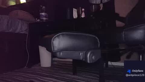 stoner394 online show from October 20, 11:16 pm