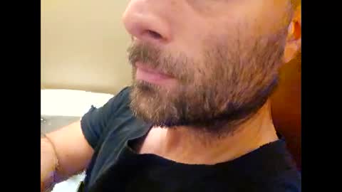 stopshottttt online show from November 20, 6:40 pm